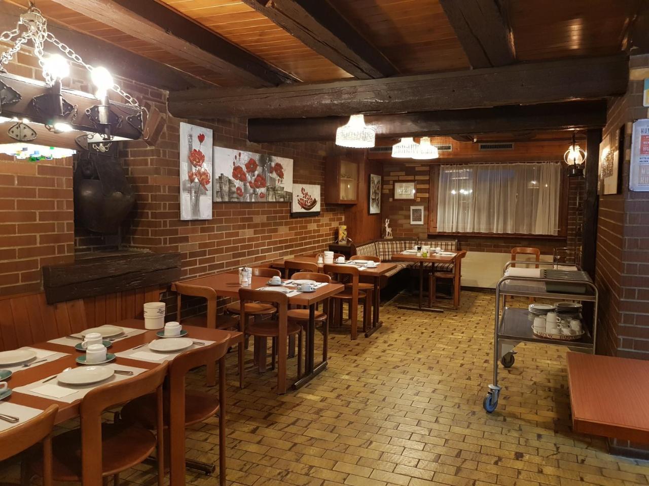 Garni-Hotel Muehletal Stein Am Rhein Exteriör bild
